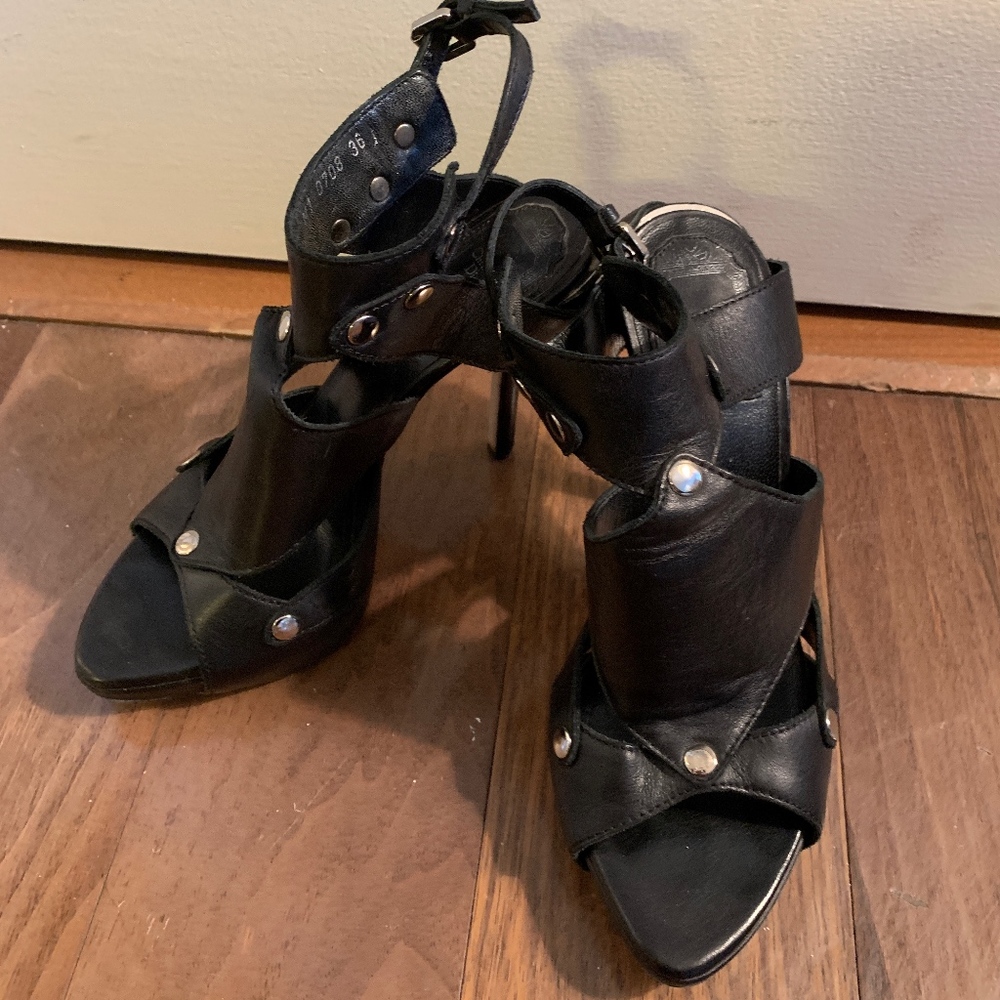 Dior Black Leather Heel Sandals